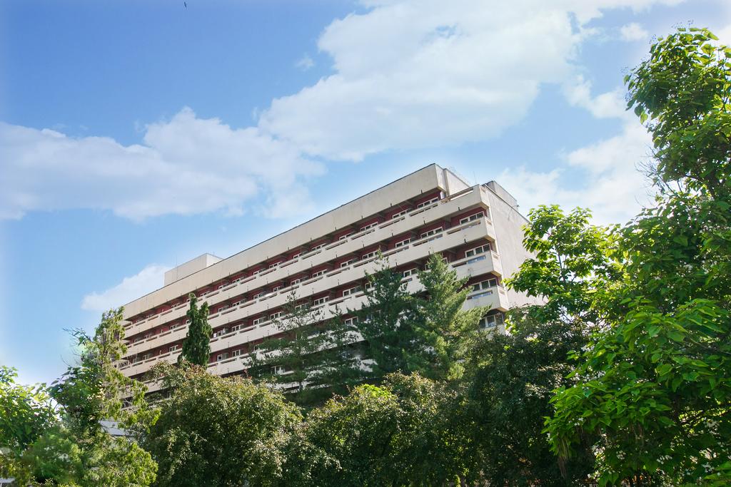 Hotel Poienita - Inscrieri Timpurii 15.04.2021 - Tratament
