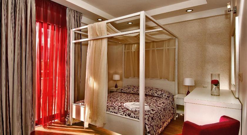 Eva Mare Hotel & Suites