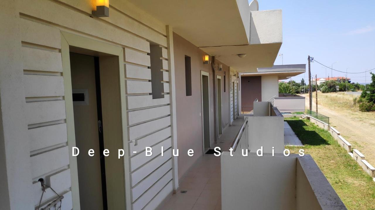 Deep Blue Halkidiki - Relaxation Studios-apartments