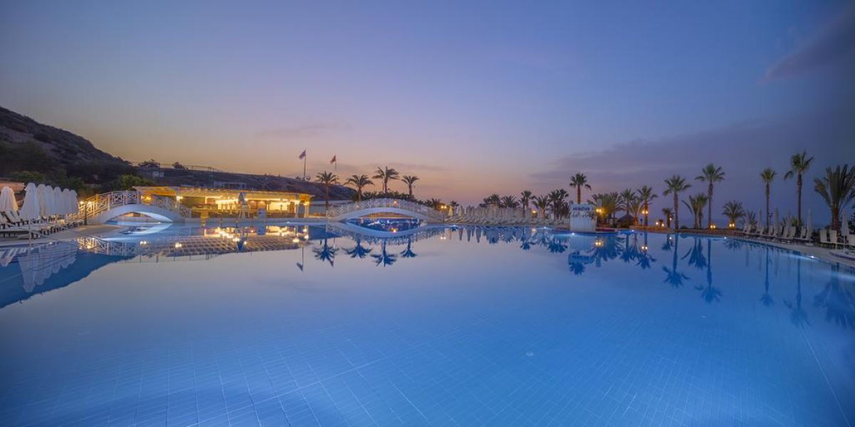 Acapulco Beach &  Spa Resort