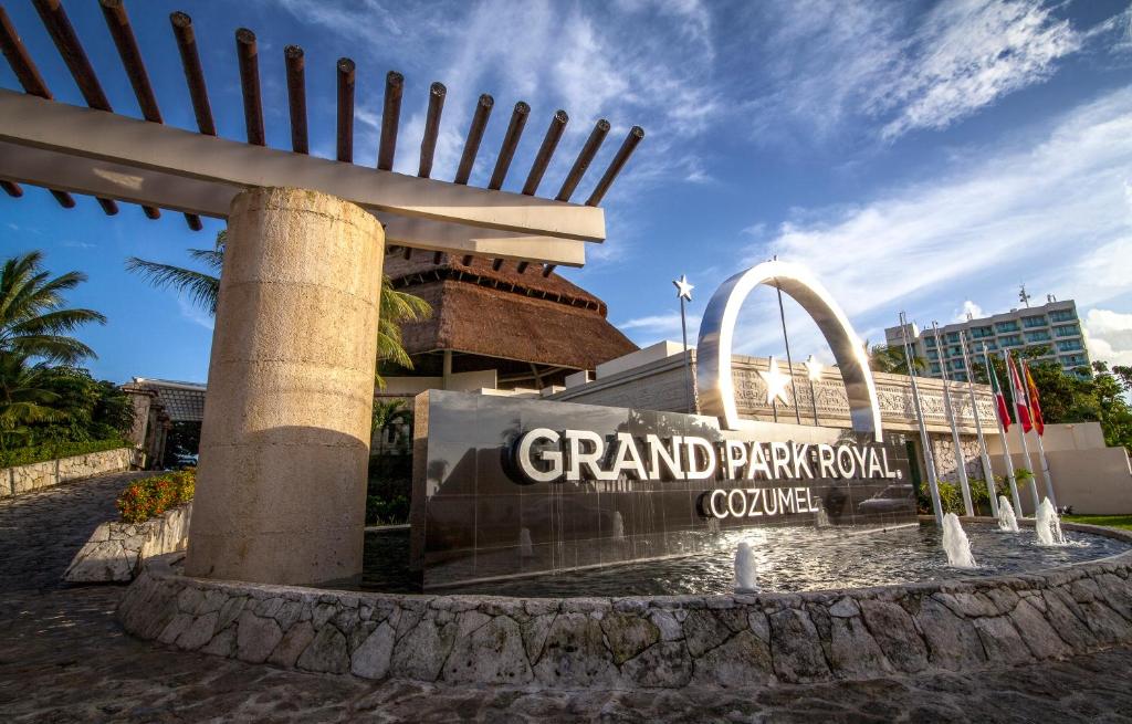 Grand Park Royal Cozumel
