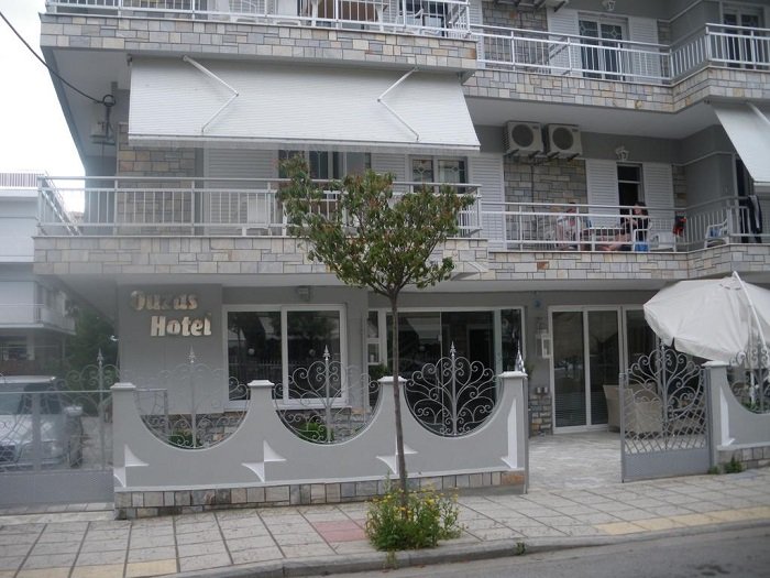 Hotel Ouzas Apartments - Olympic Beach