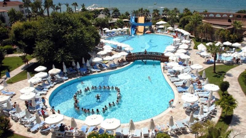 PALMERAS BEACH HOTEL (ex CLUB INSULA)