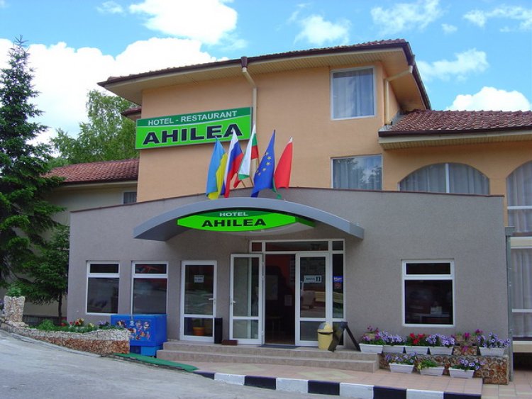 Ahilea Hotel