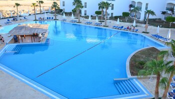 Aurora Cyrene Resort