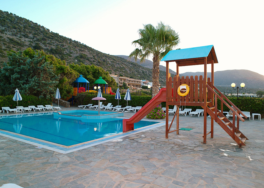 Kyknos Beach Hotel