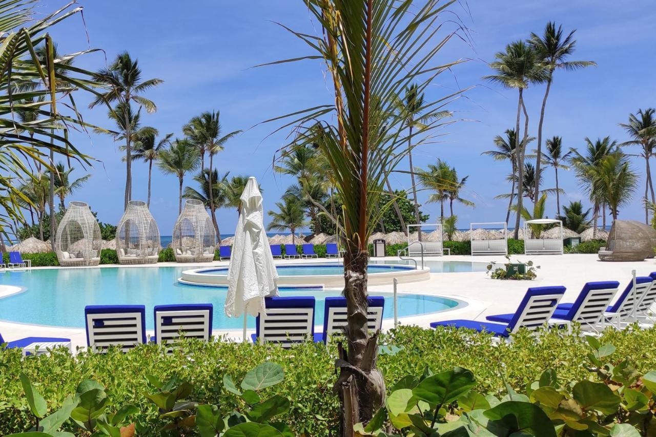 Serenade Punta Cana Beach and Spa Resort 