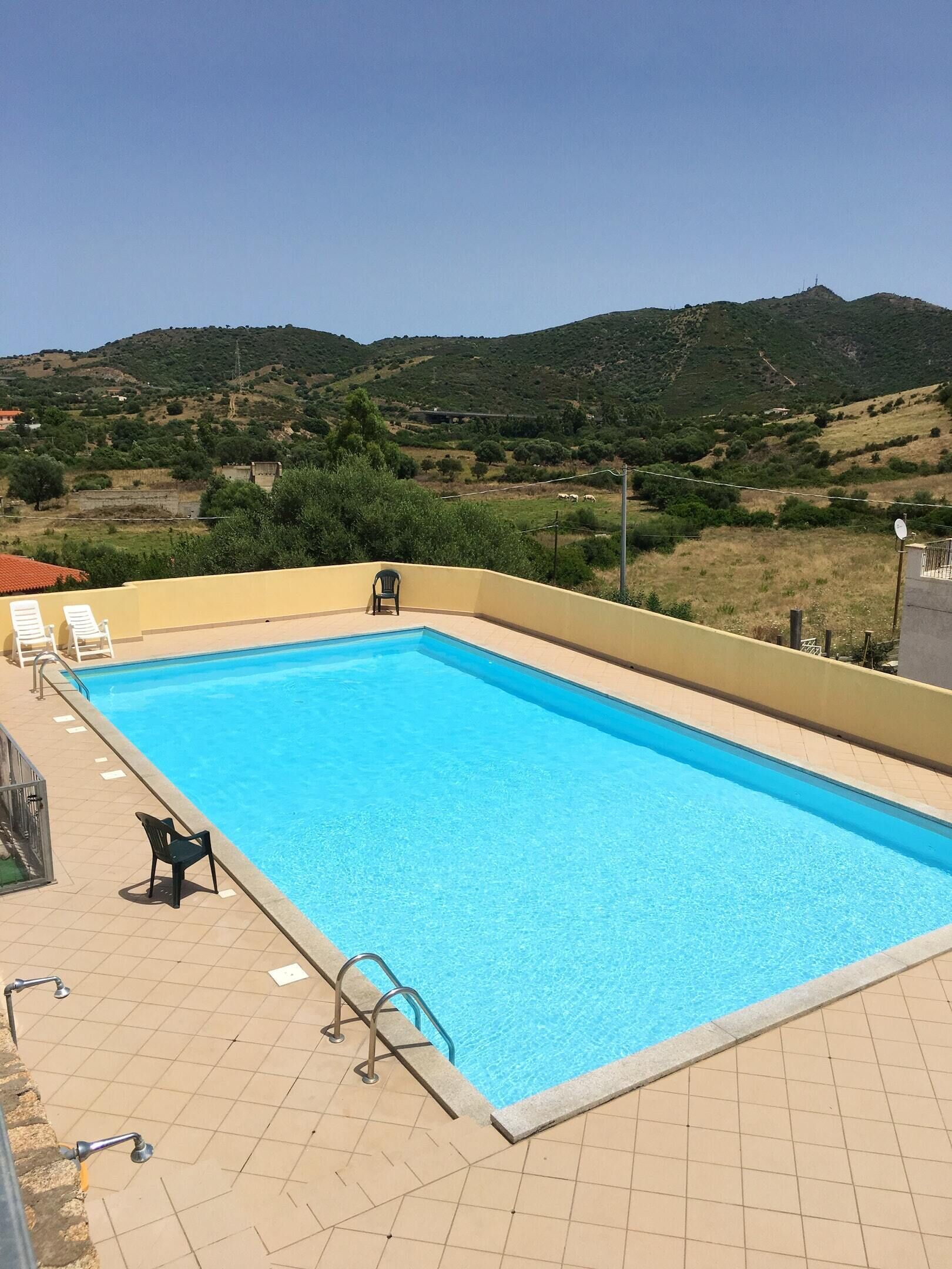 Apartment With 2 Bedrooms In Franculacciu,  With Shared Pool And Furnished Balcony - 5 Km From The Be