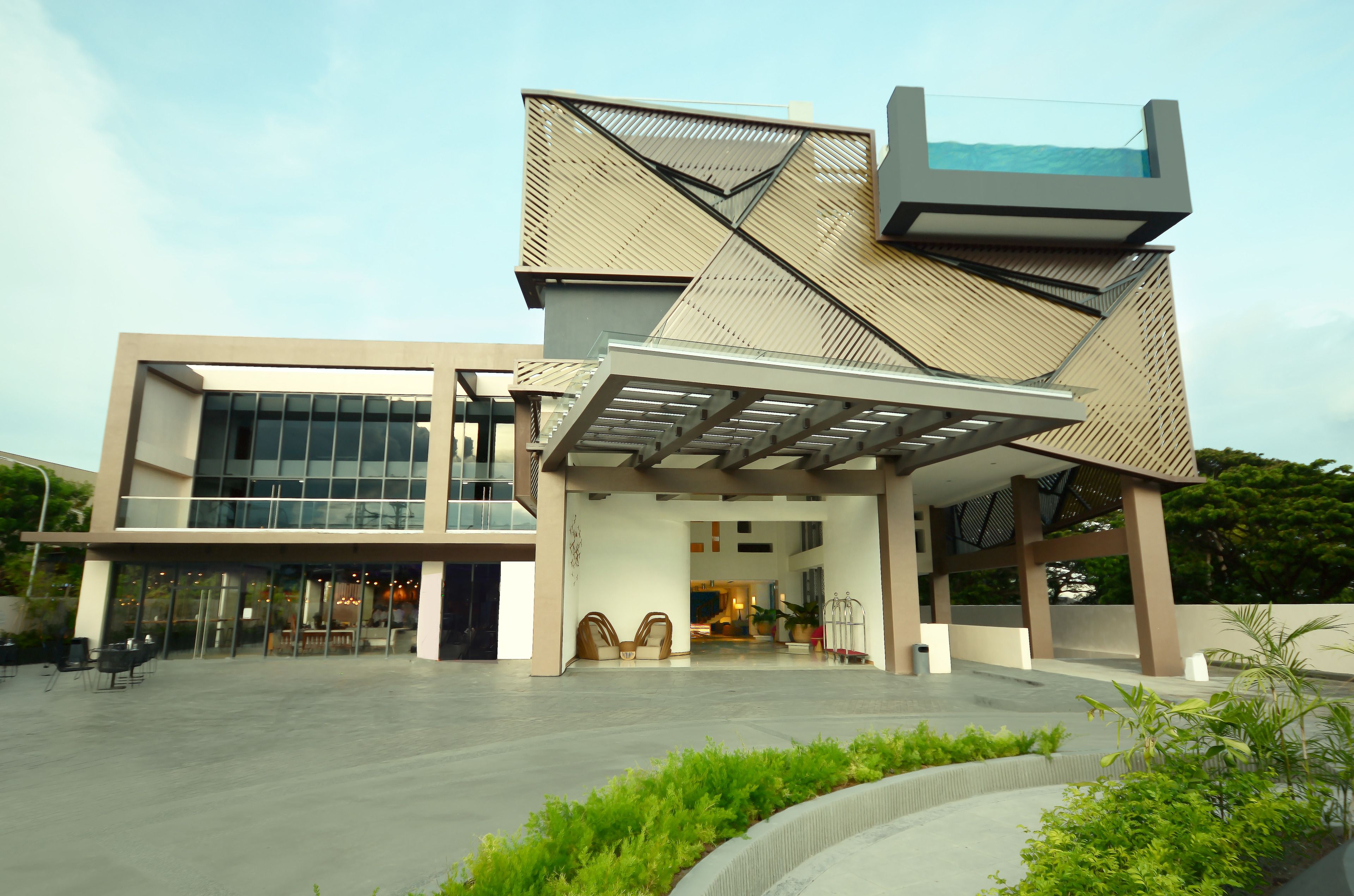 Hue Hotels And Resorts Puerto Princesa