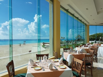 Park Royal Beach Resort Cancun
