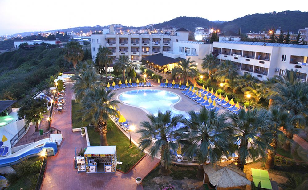 Aska Bayview Resort Hotel 